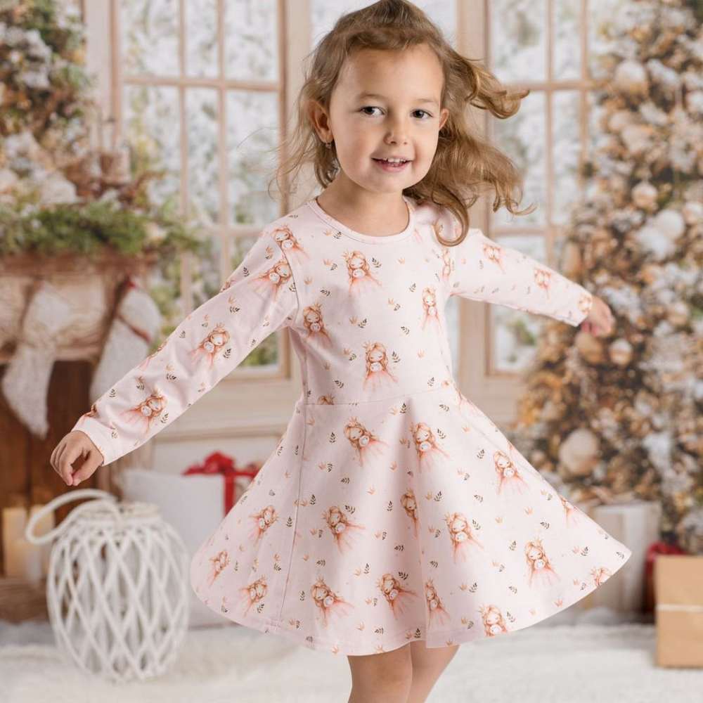 dívčí šaty princezny