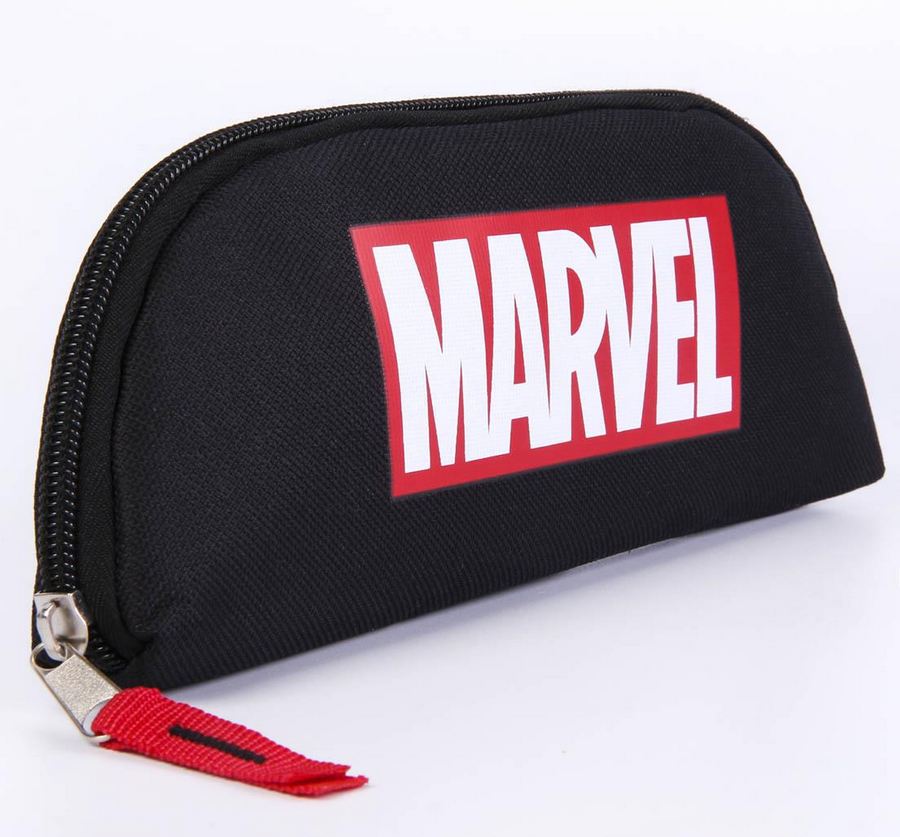 Penálek / etue Marvel černý