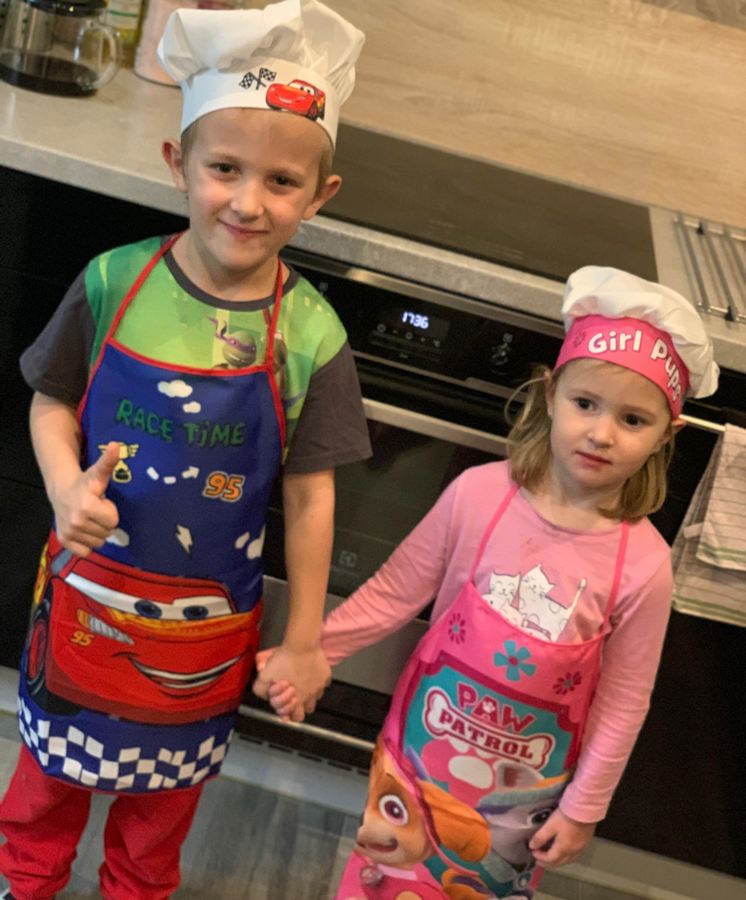 Dívčí kuchařská sada - zástěra a kuchařská čepice Peppa Pig