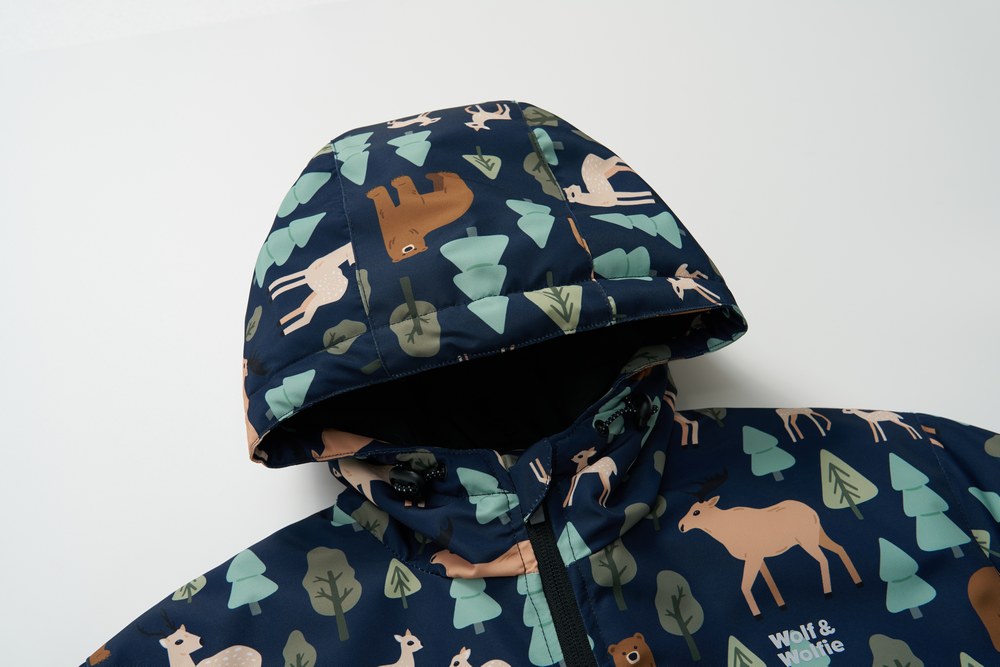 Chlapecká zimní bunda Wolf & Wolfie B2567 tmavě modrá - lesní zvířatka