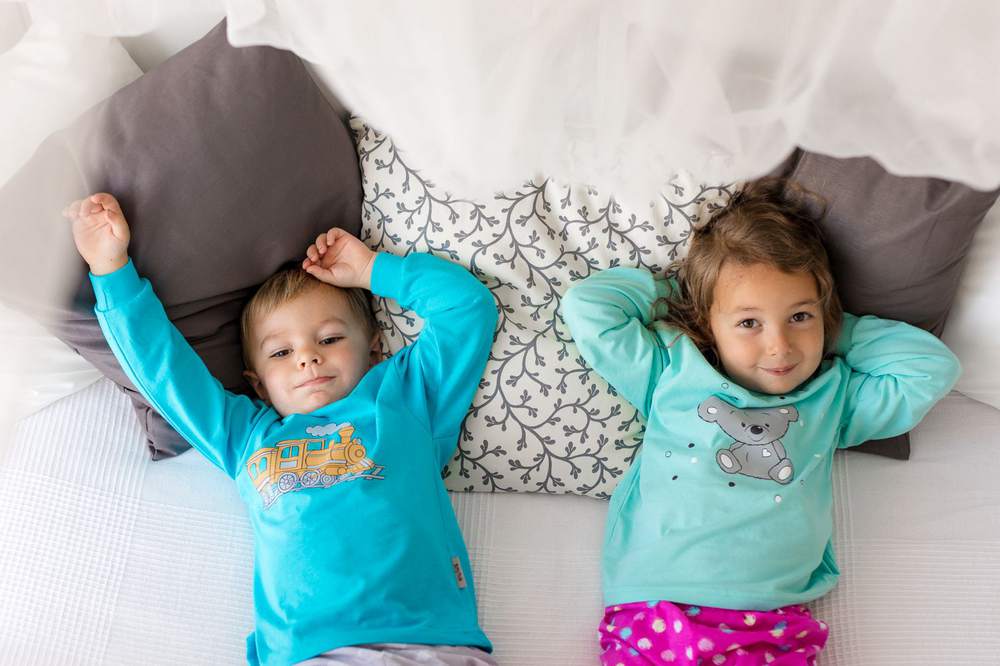 Dívčí pyžamo Betty Mode medvídek mátové / kalhoty tm. růžové