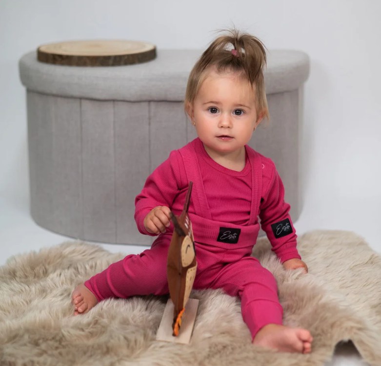 Dětské rostoucí body Esito žebrované tmavě růžové