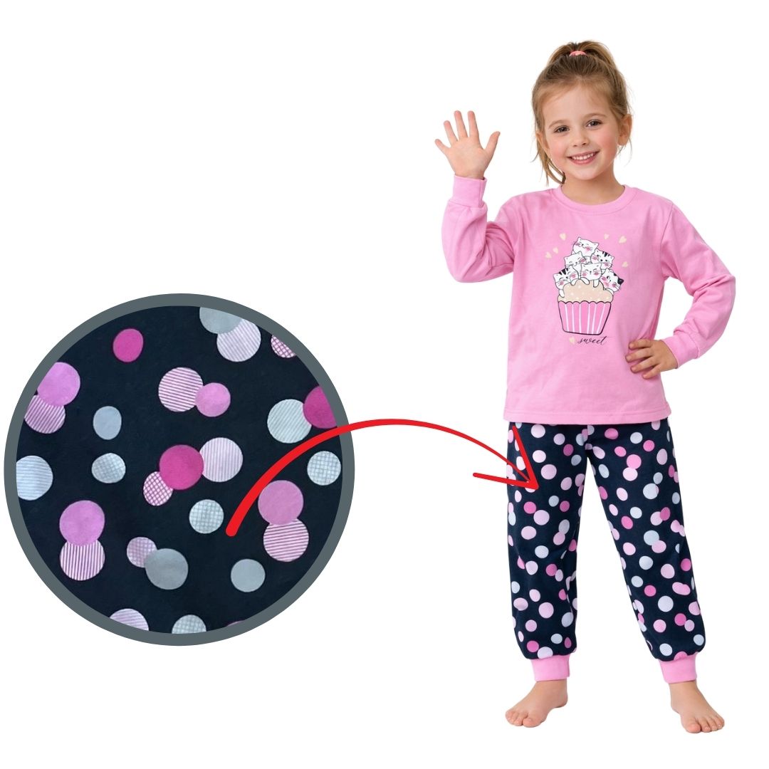 Dívčí pyžamo Betty Mode kočičí rodinka růžové