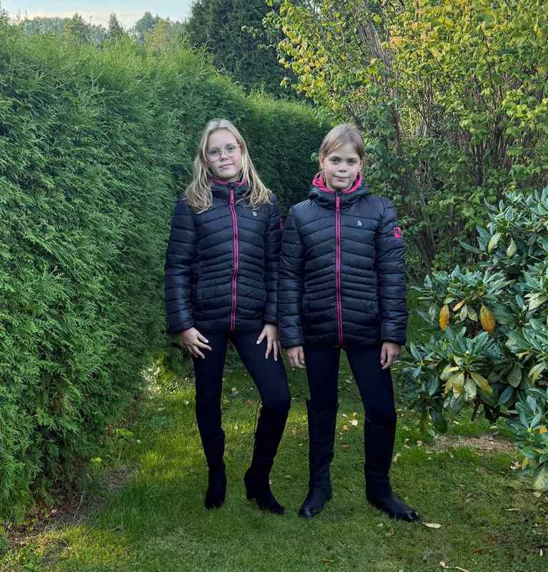 Dívčí zimní bunda Loap Intermo černá s růžovou