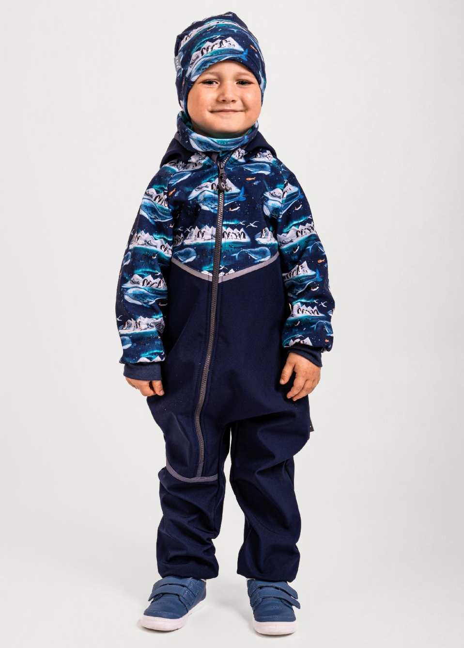 Chlapecká softshellová kombinéza Unuo tmavě modrá tučňáci