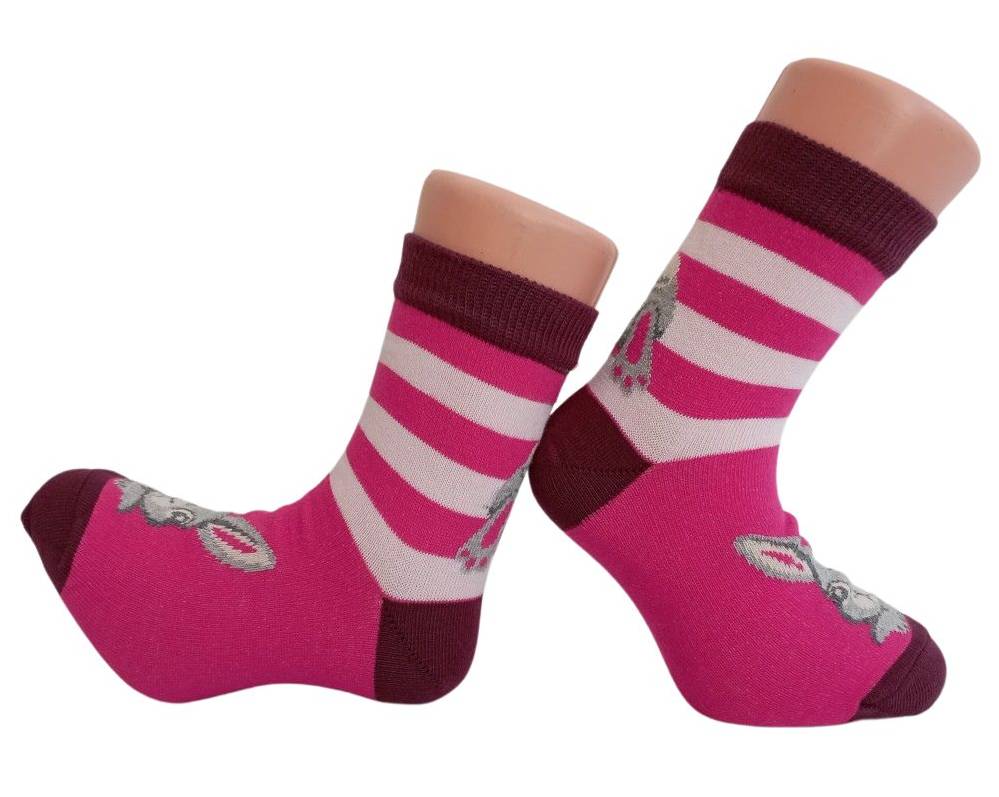 České dívčí ponožky Alva tmavě růžové