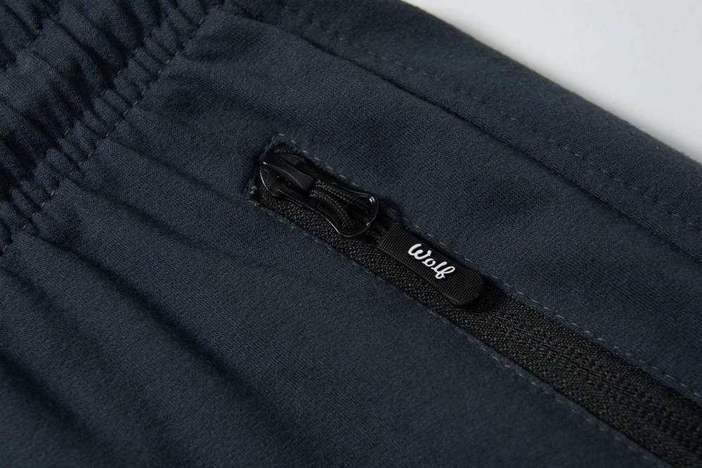 Pánské tepláky Wolf T2575B - tmavě šedé (rovná nohavice)