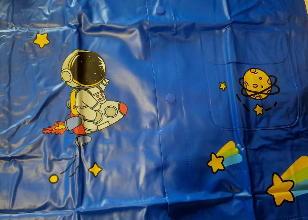 Chlapecká pláštěnka Wolf Y2511 středně modrá astronaut