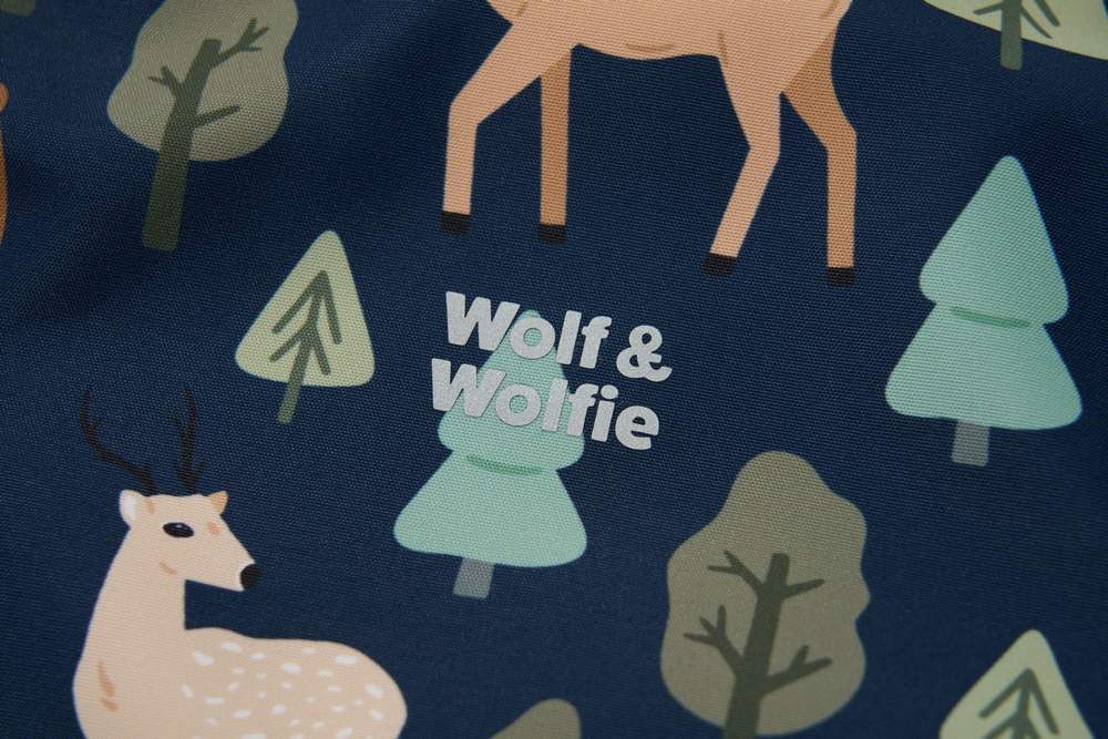 Chlapecká zimní bunda Wolf & Wolfie B2567 tmavě modrá - lesní zvířatka