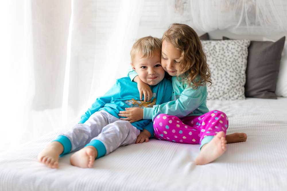 Chlapecké pyžamo Betty Mode mašinka