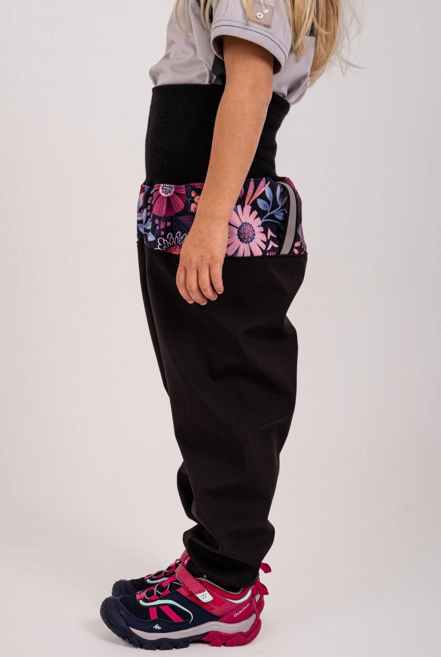 Dívčí softshellové kalhoty Unuo s fleecem kouzelné květiny