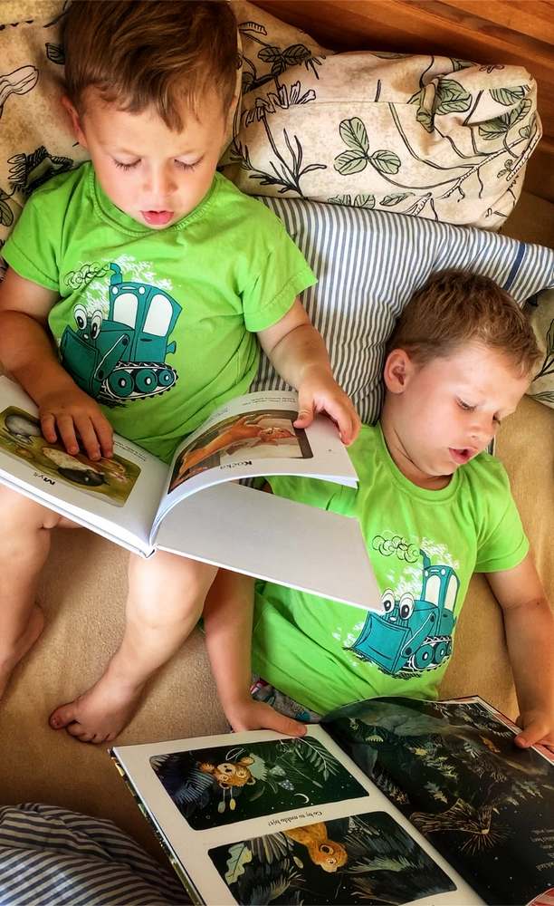 Chlapecké letní pyžamo Betty Mode vel. 104,122,128,134 zelené s bagrem