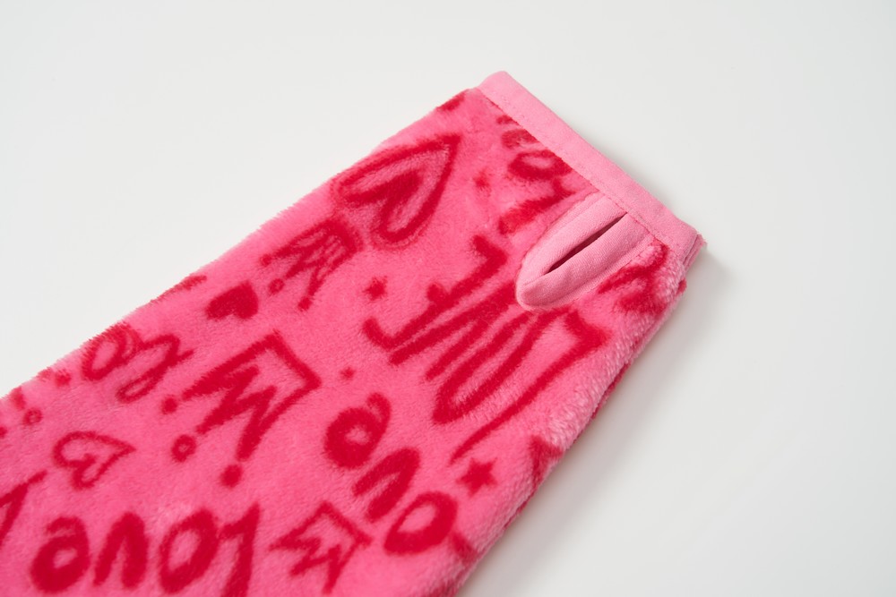 Dívčí mikina Wolf & Wolfie B2549 tmavě růžová nápisy LOVE