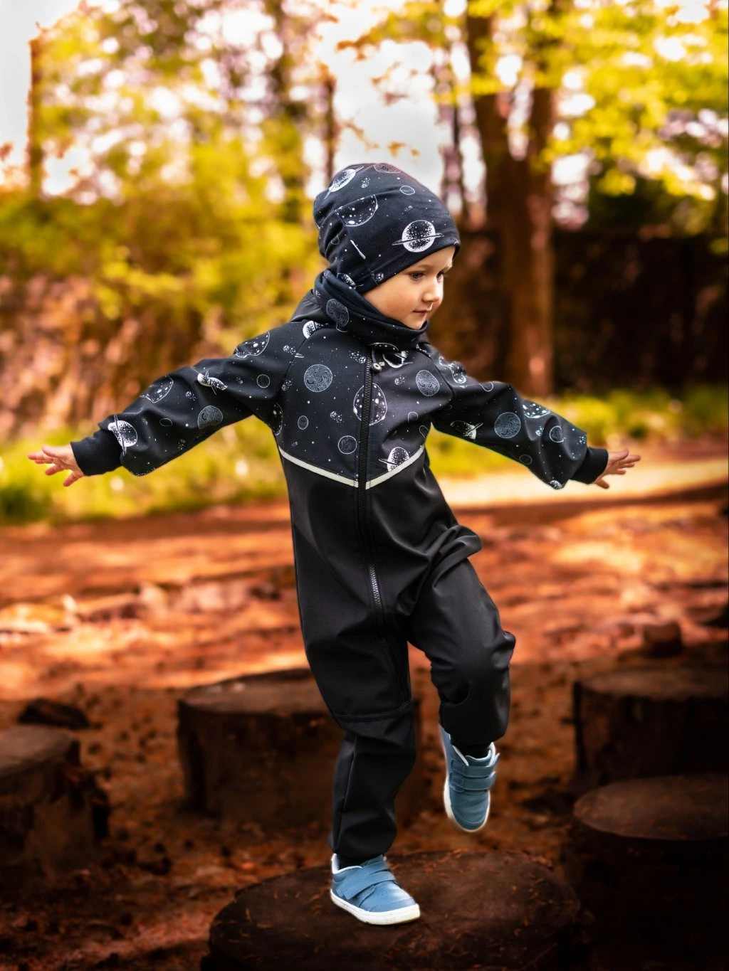 Chlapecká softshellová kombinéza Unuo černá planety