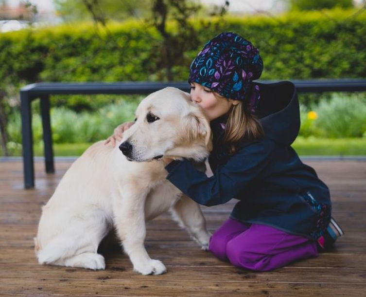 Fleecová čepice Unuo lístečky - dětská