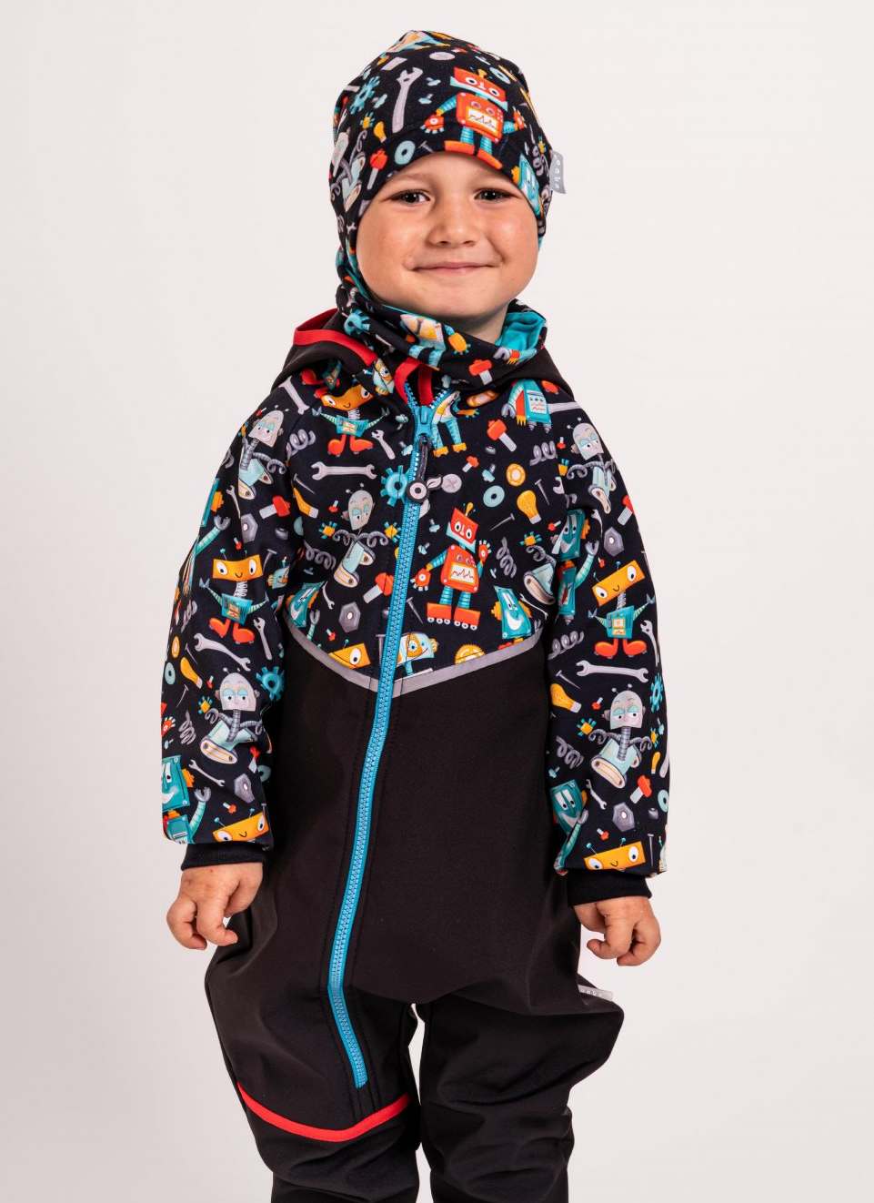 Chlapecká softshellová kombinéza Unuo černá roboti