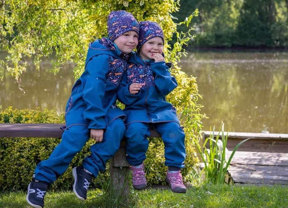 Dětská fleecová čepice Unuo noční zvířátka