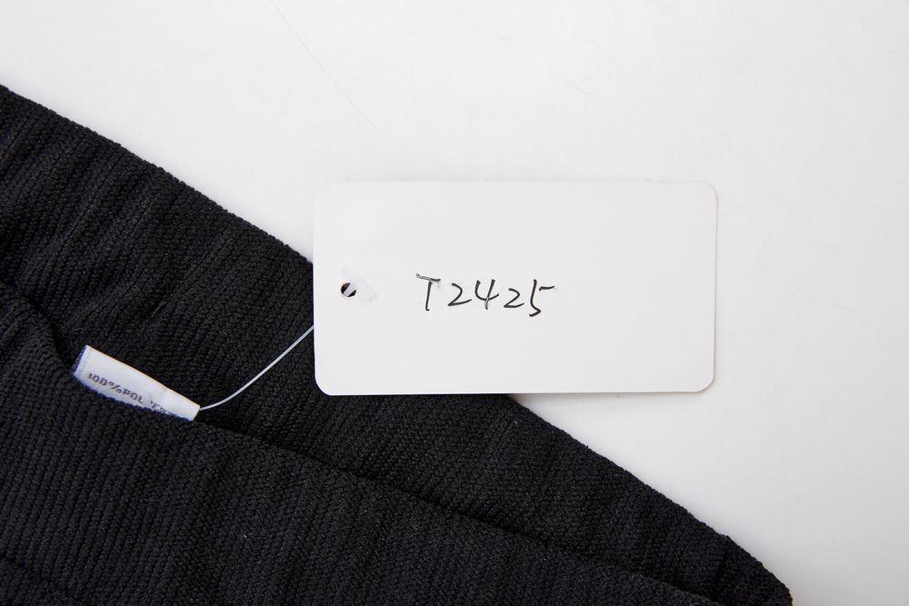 Dívčí ZATEPLENÉ manšestrové kalhoty Wolf T2425 černé s jednorožcem