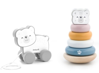 Dřevěná tahačka a pyramida lední medvěd