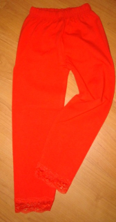 Legíny z Anglie vel. 104/110 červené a smetanové