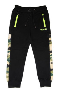 Sportovní chlapecké tepláky Wolf T2177B vel. 98,104 černé